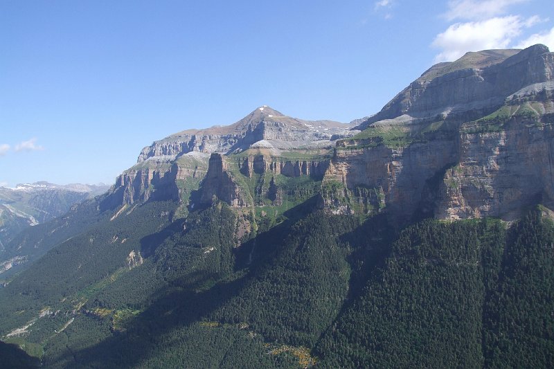 2008-07-11,10-07-25,canyon d'Ordesa.jpg